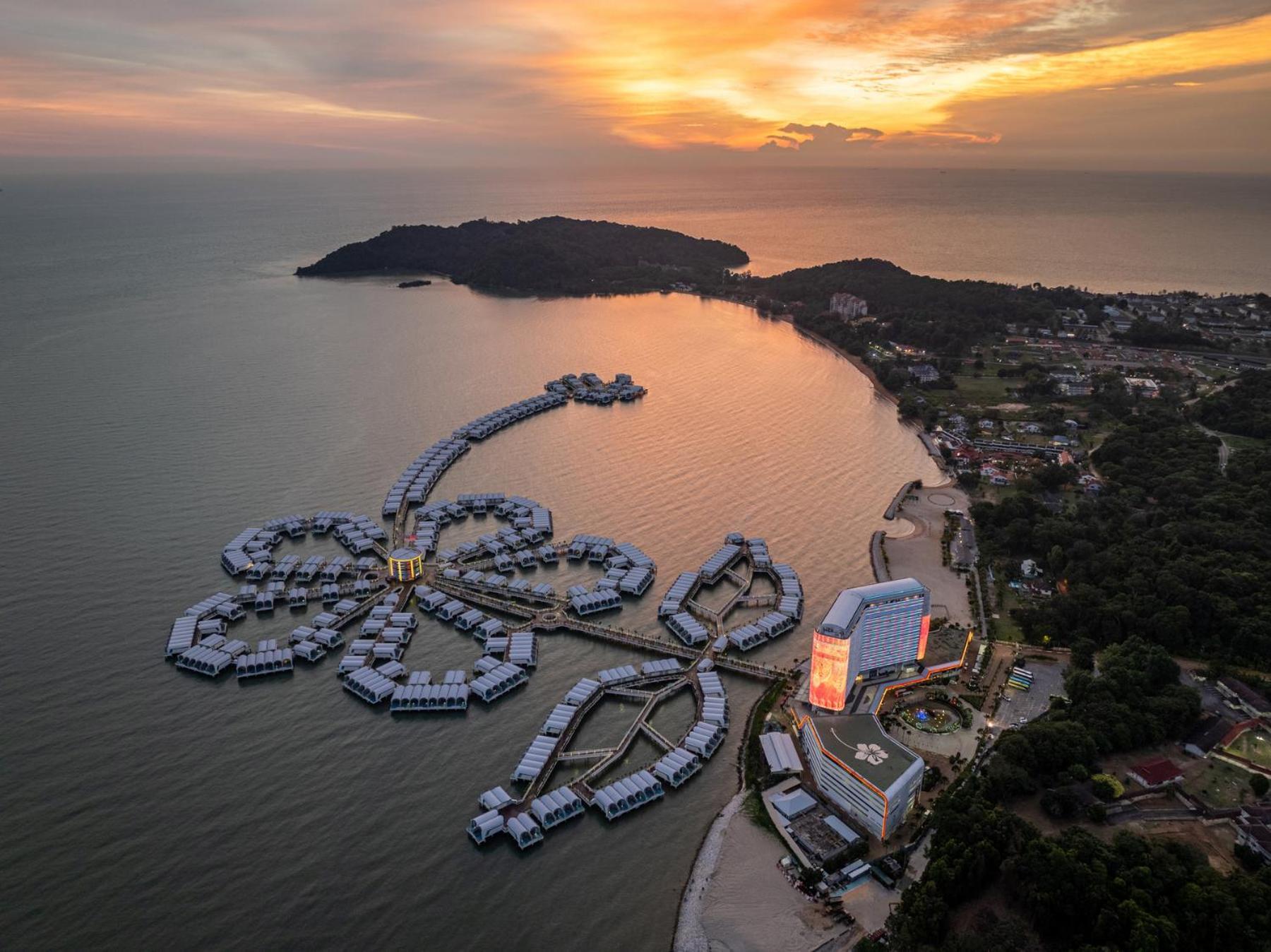 Lexis Hibiscus Port Dickson Hotel Exterior photo